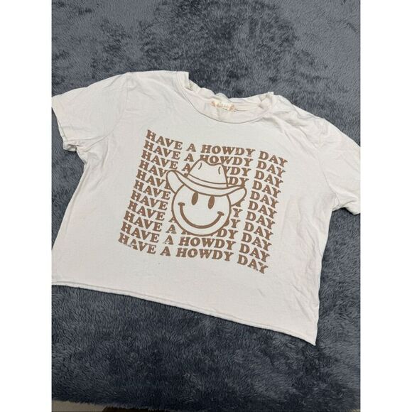 Altar'd State Tops - Altar’d State Women’s Small Have A Howdy Day Cut Off Tee!